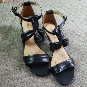 Black dress sandals 8.5WW